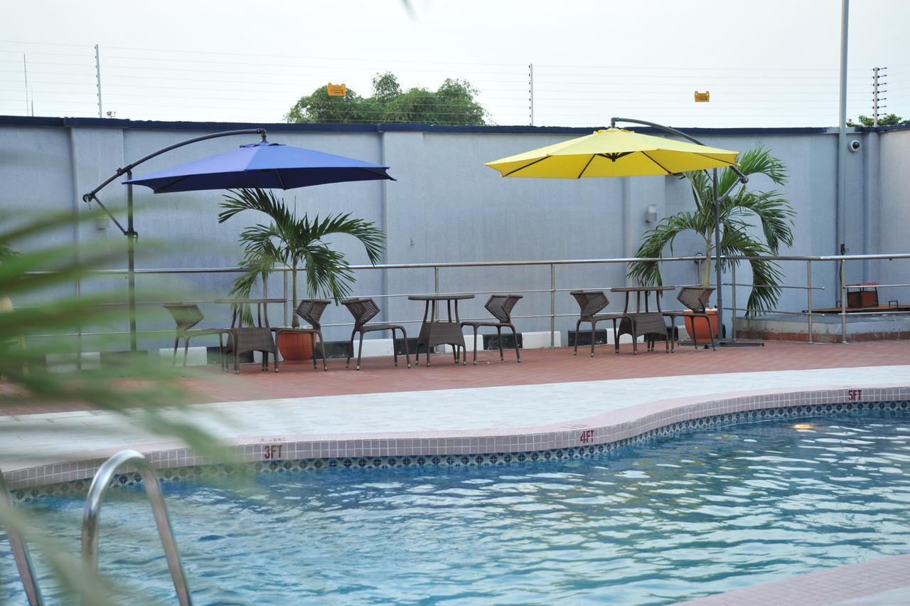 Bon Hotel Delta Warri Buitenkant foto